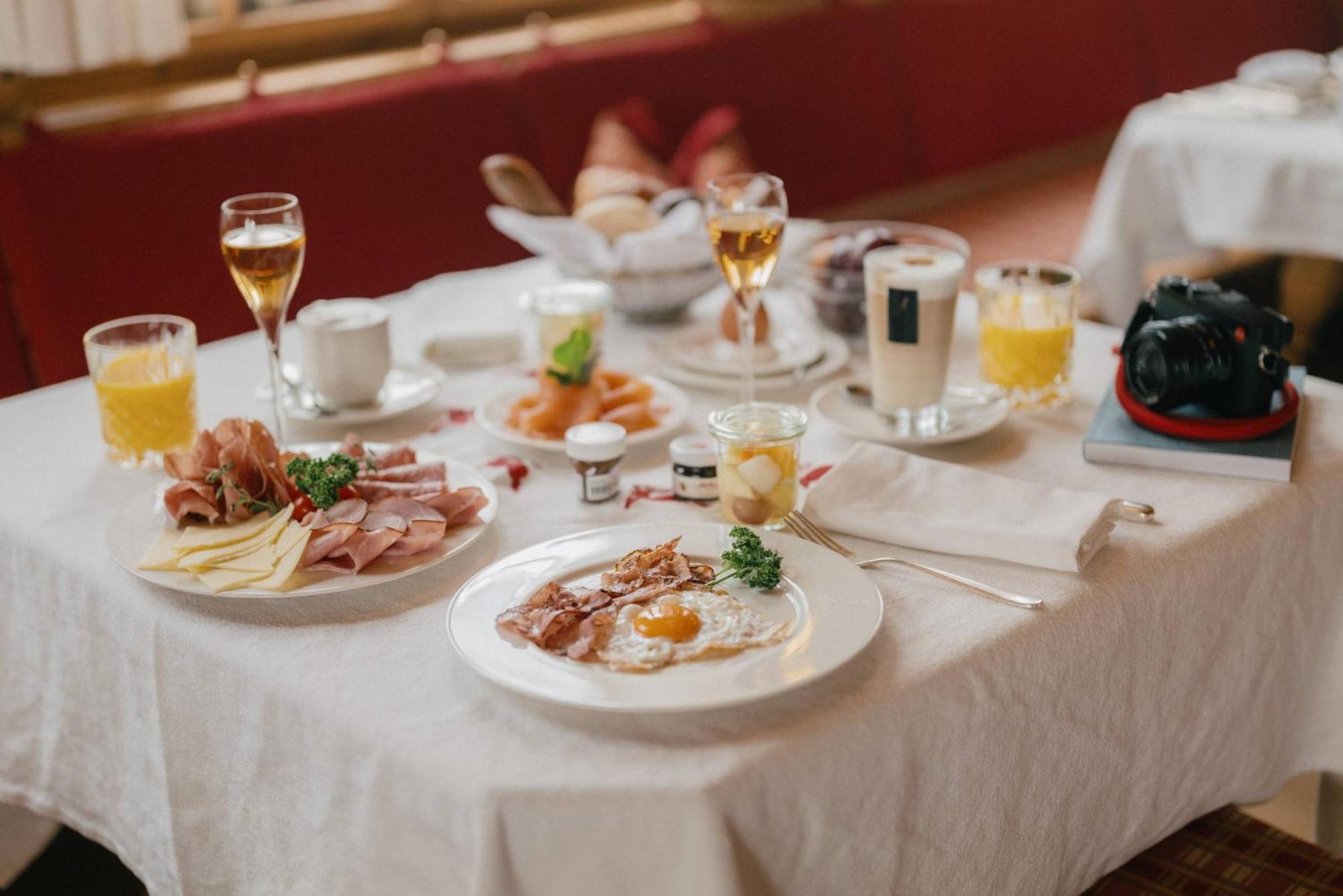 Alpenhotel St.Christoph سانت كريستوف ام ايه المظهر الخارجي الصورة