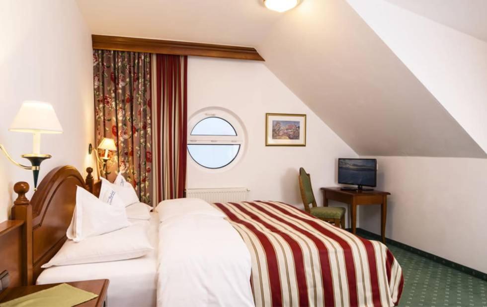 Alpenhotel St.Christoph سانت كريستوف ام ايه المظهر الخارجي الصورة