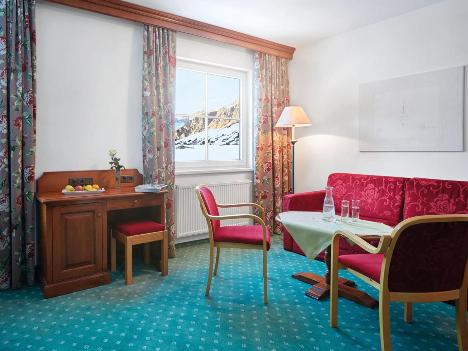 Alpenhotel St.Christoph سانت كريستوف ام ايه المظهر الخارجي الصورة